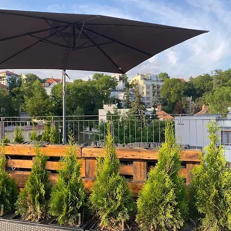 Vila Vinice Prague Exterior photo