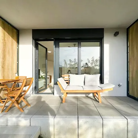 Vila Vinice Prague Exterior photo