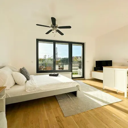 Vila Vinice Prague Exterior photo